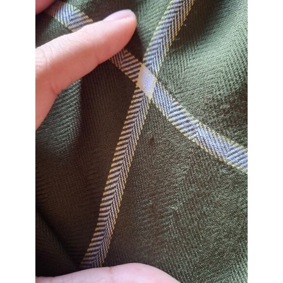 NWT a.n.a A New Approach Women's Olive Green Plaid Wrap Front Sleeveless Top  XL - Picture 2 of 8